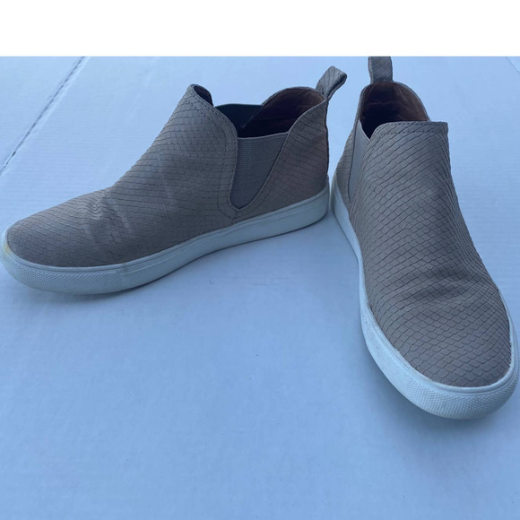 Report tan casual sneakers - Picture 1 of 6